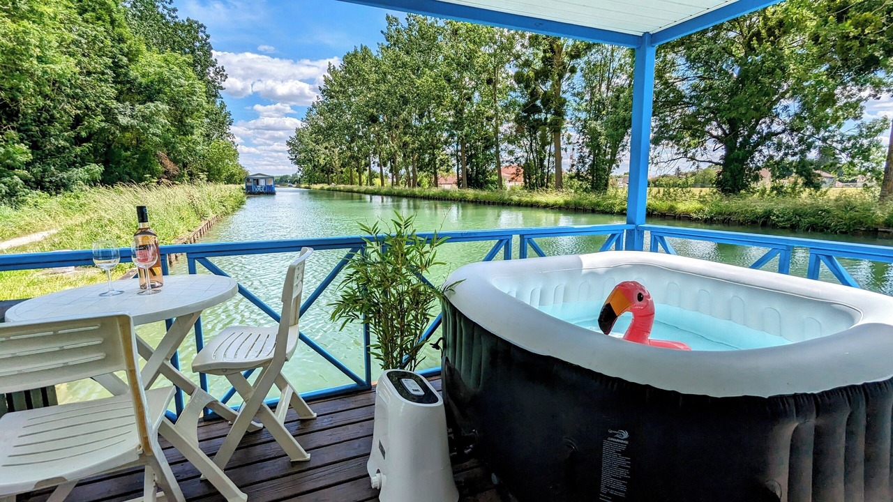 Photo of Outdoor in Ouges