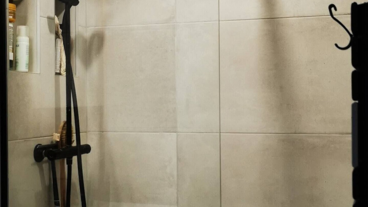 Photo of Bathroom in Pantin