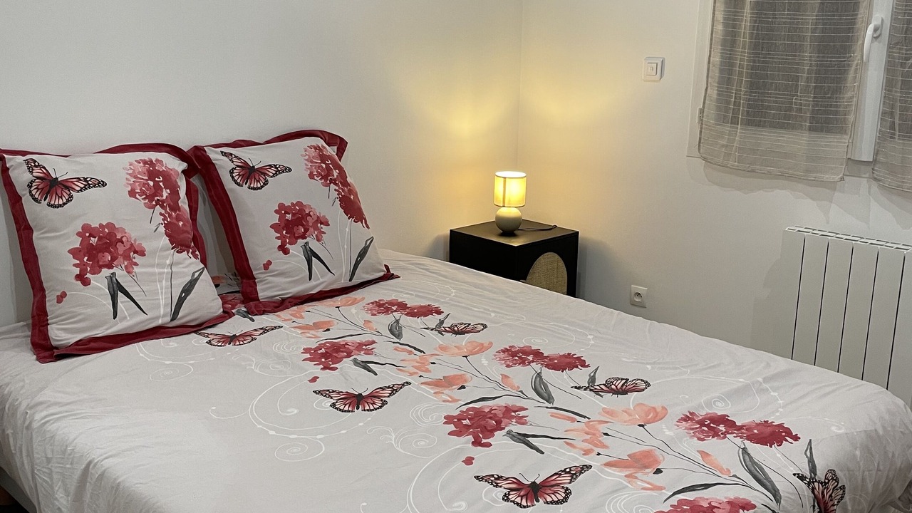 Photo of Bedroom in Hodenc-en-Bray