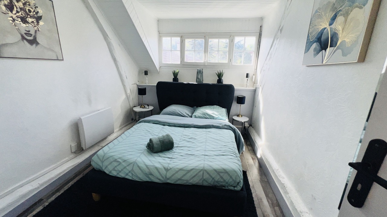 Photo of Bedroom in Amblainville