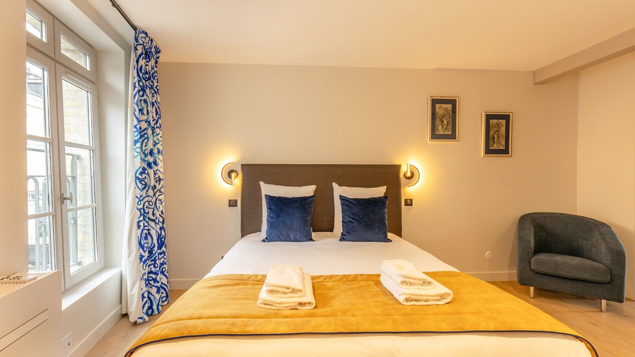 Photo of Bedroom in Honfleur