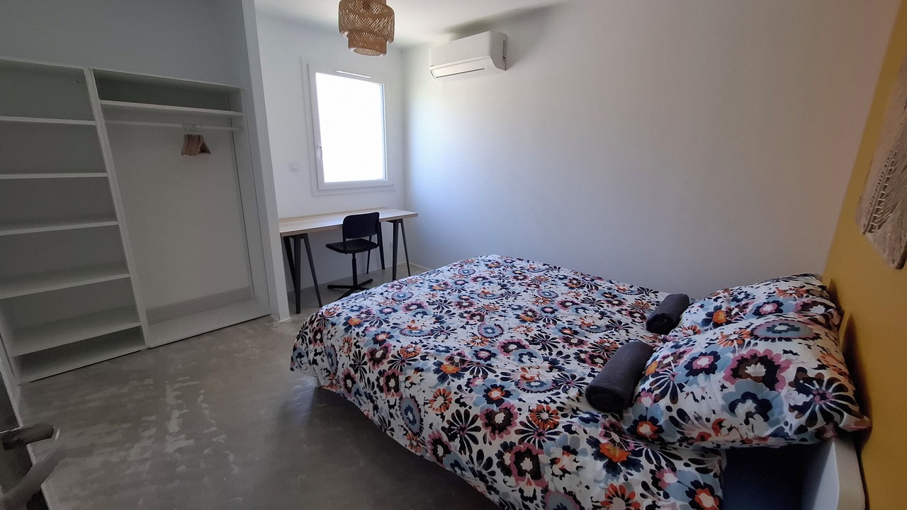 Photo of Bedroom in Aubenas
