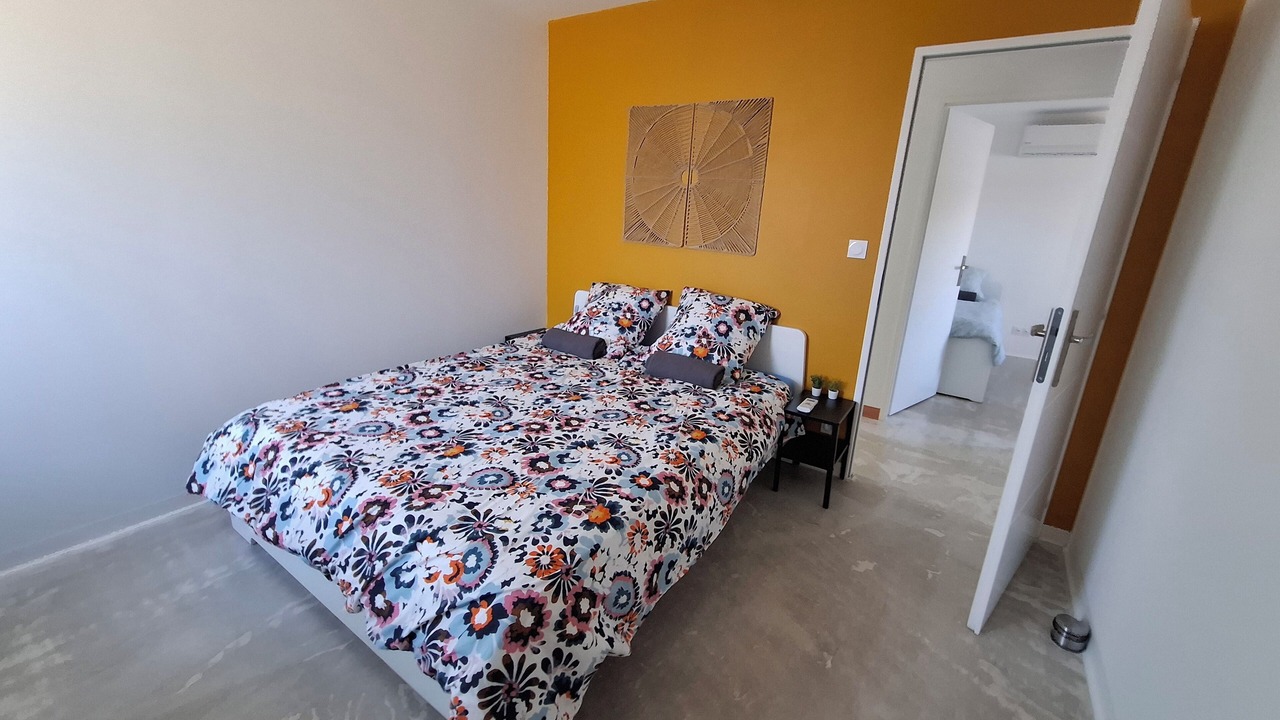 Photo of Bedroom in Aubenas
