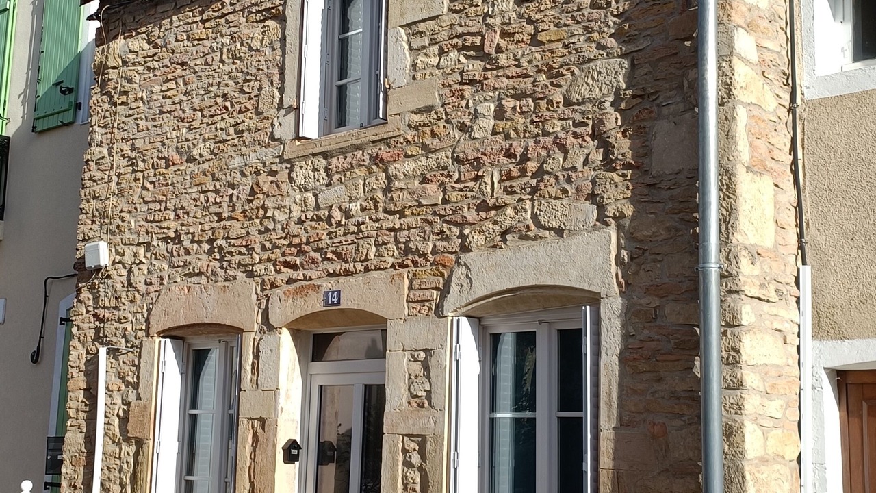 Photo of Outdoor in Givry