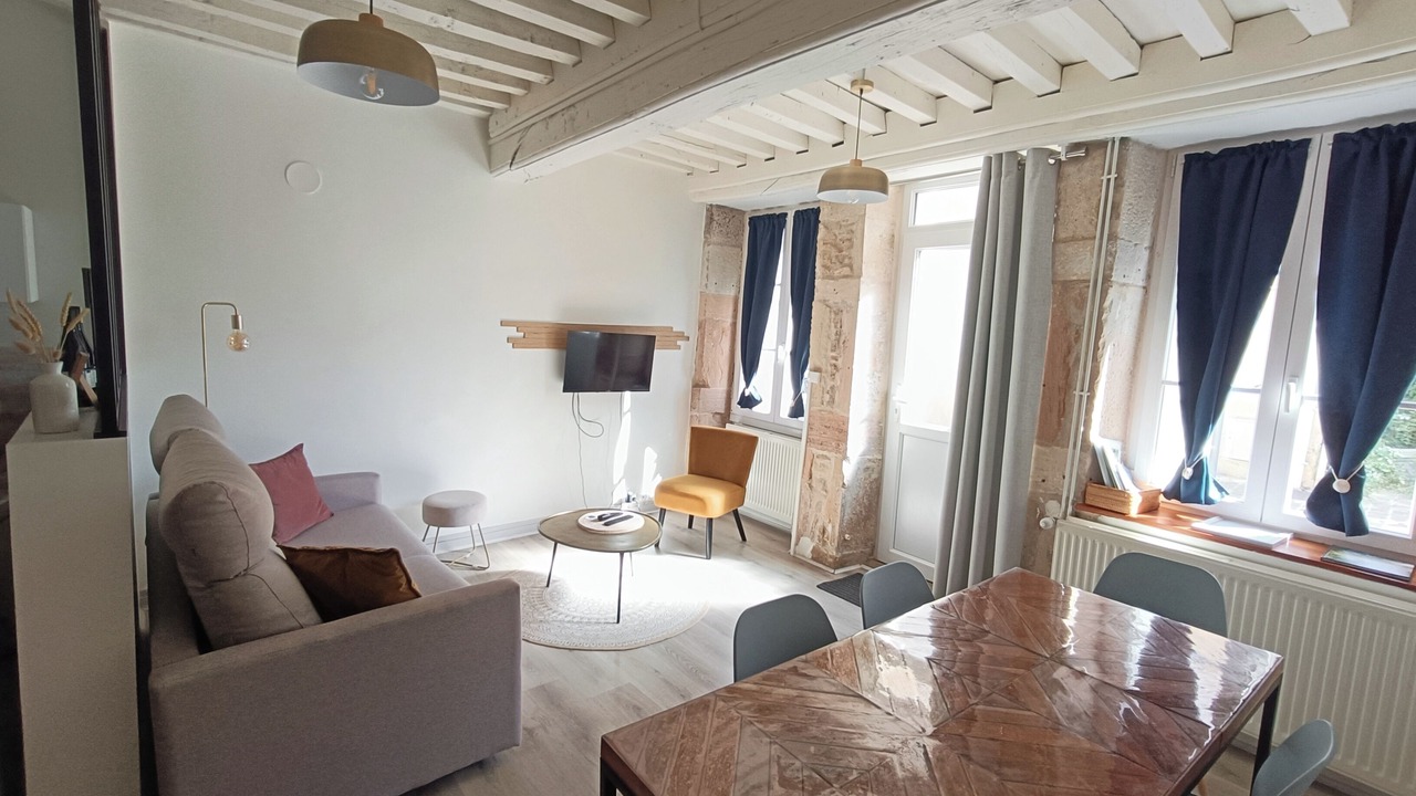 Photo of Livingroom in Givry