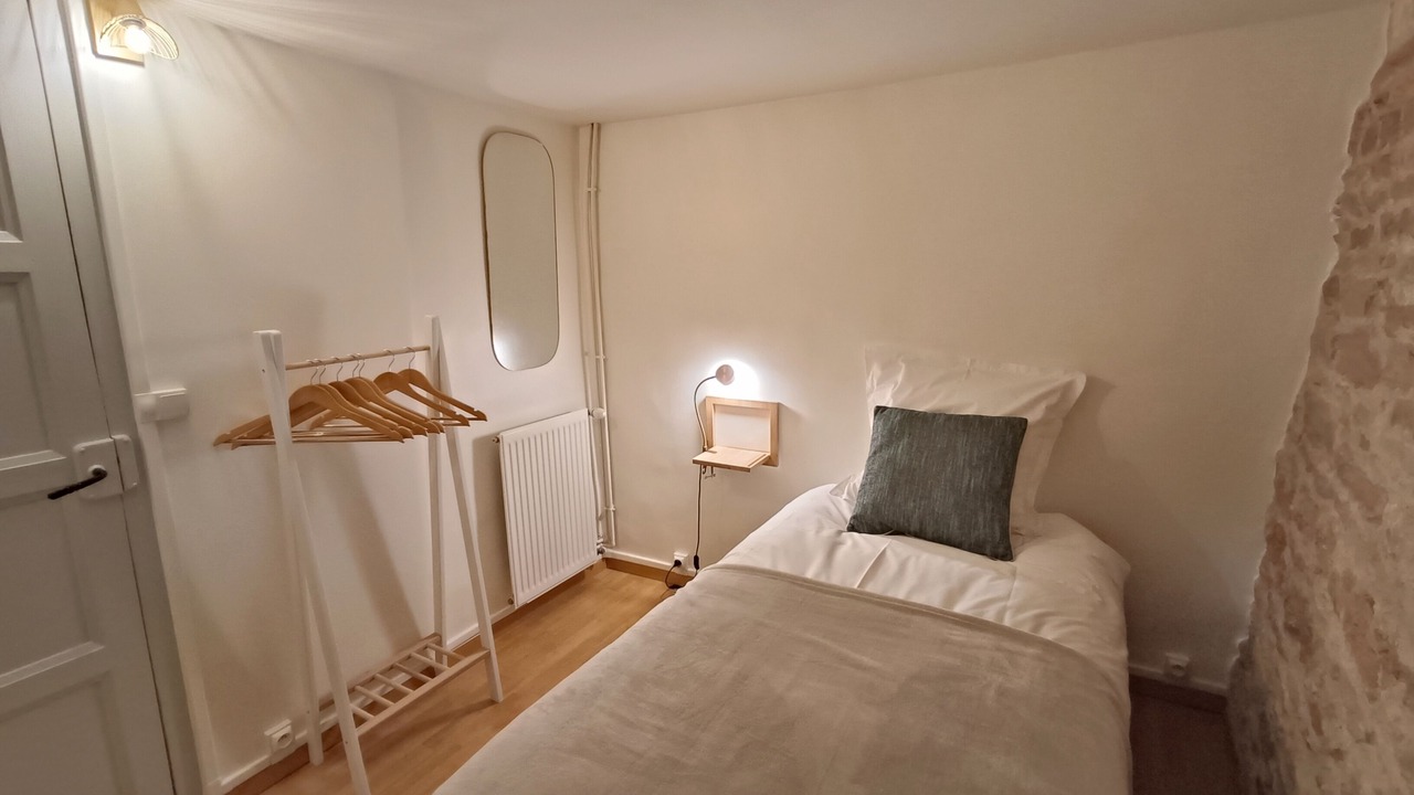 Photo of Bedroom in Givry