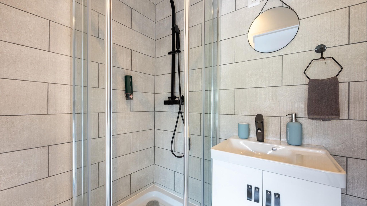 Photo of Bathroom in Amblainville