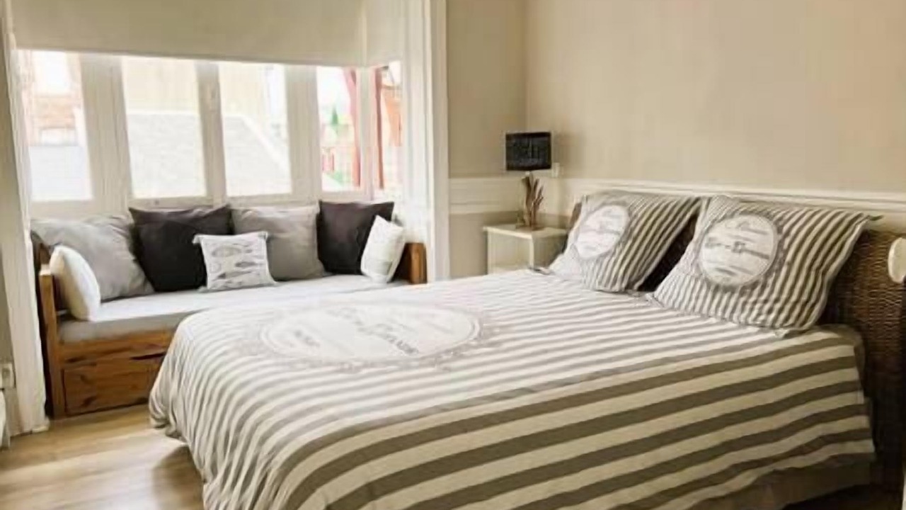 Photo of Bedroom in Mers-les-Bains