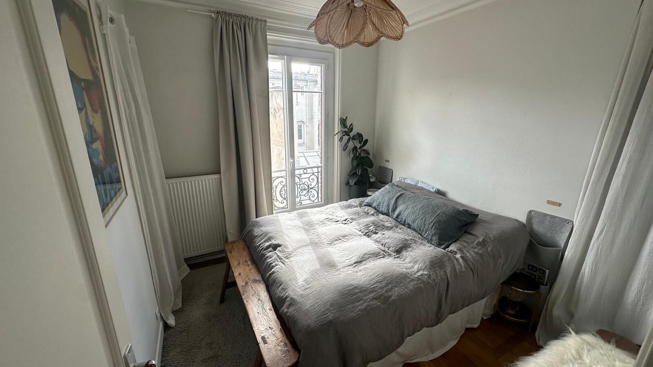 Photo of Bedroom in 10th Arrondissement