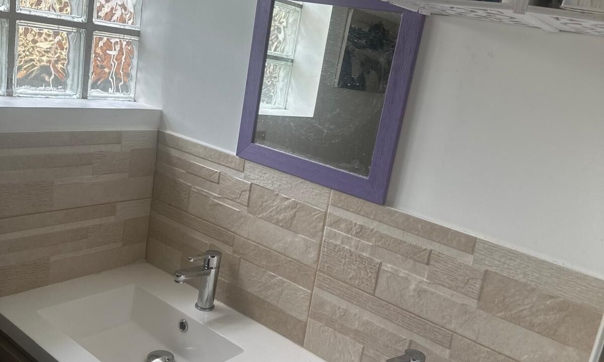 Photo of Bathroom in Villeneuve-Saint-Georges
