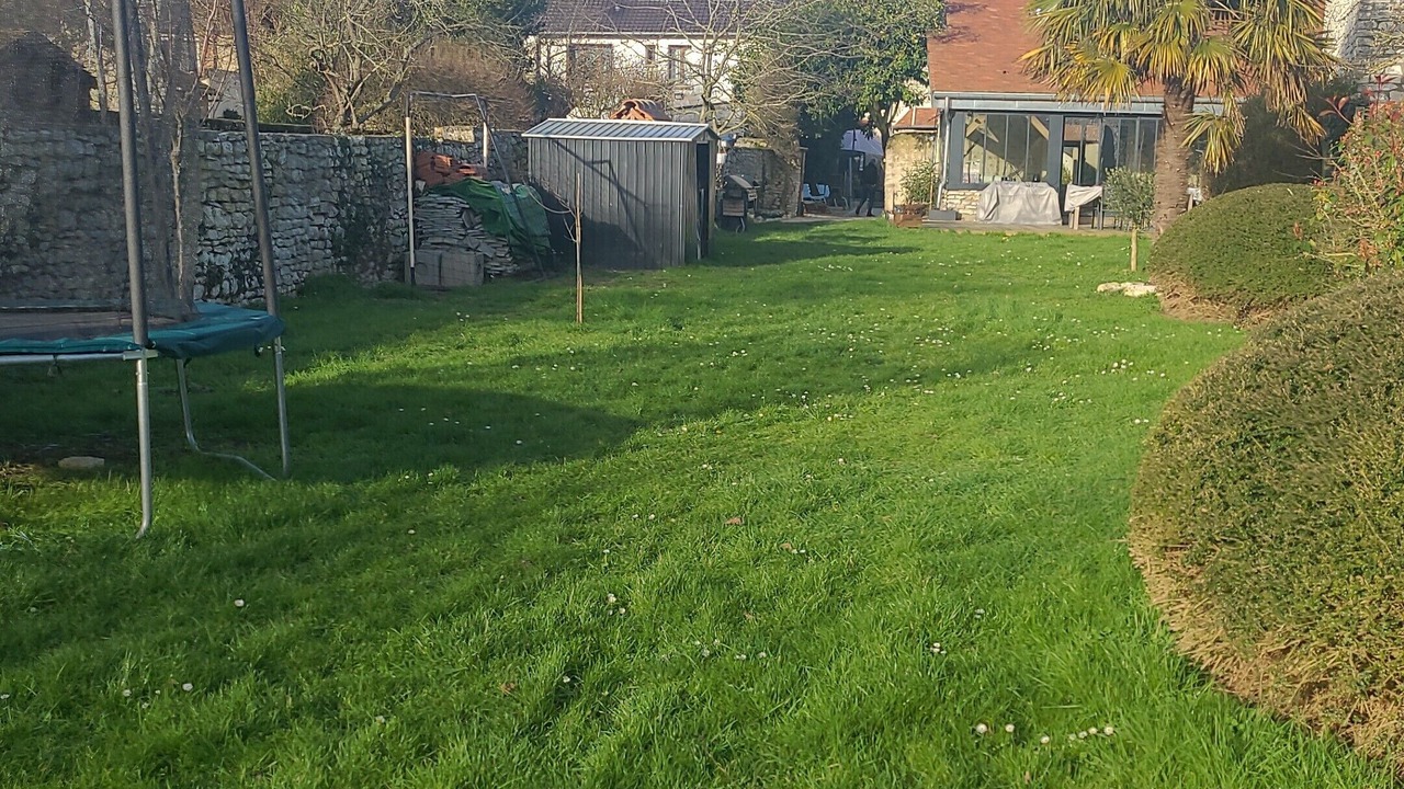 Photo of Outdoor in Villiers-en-Desœuvre