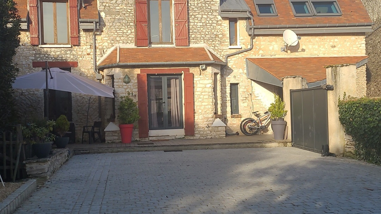 Photo of Outdoor in Villiers-en-Desœuvre