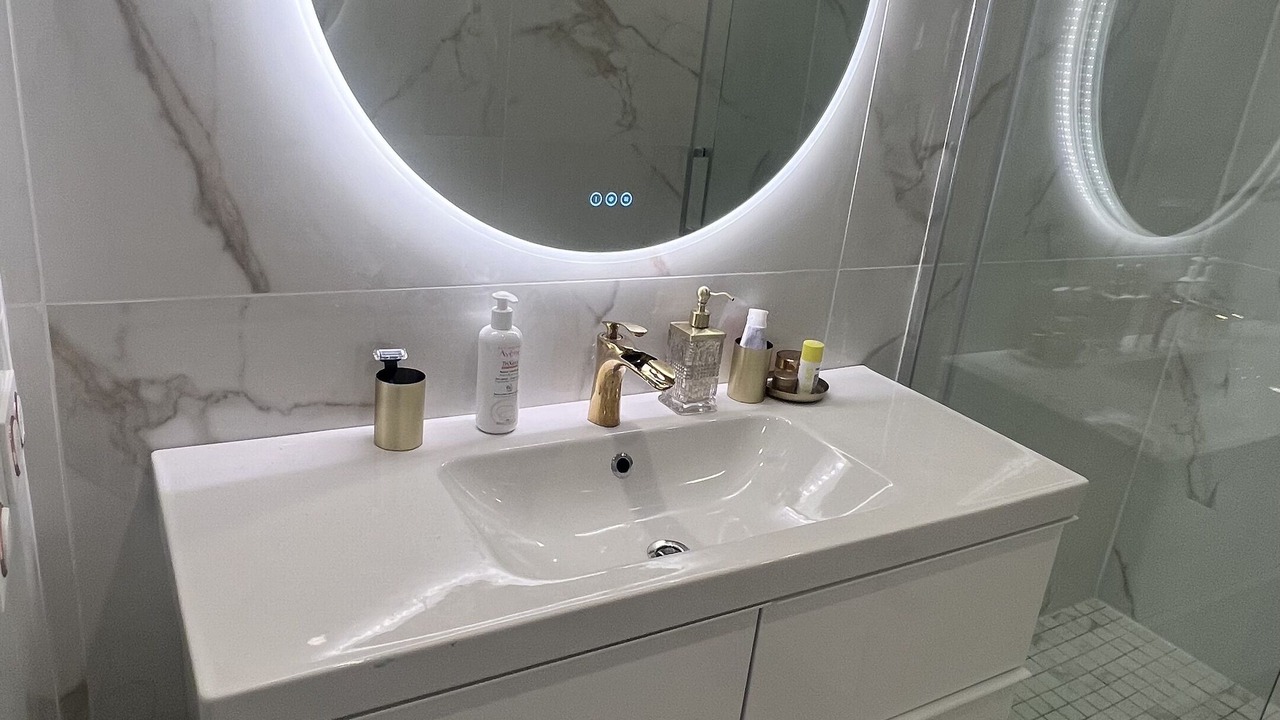 Photo of Bathroom in Gare