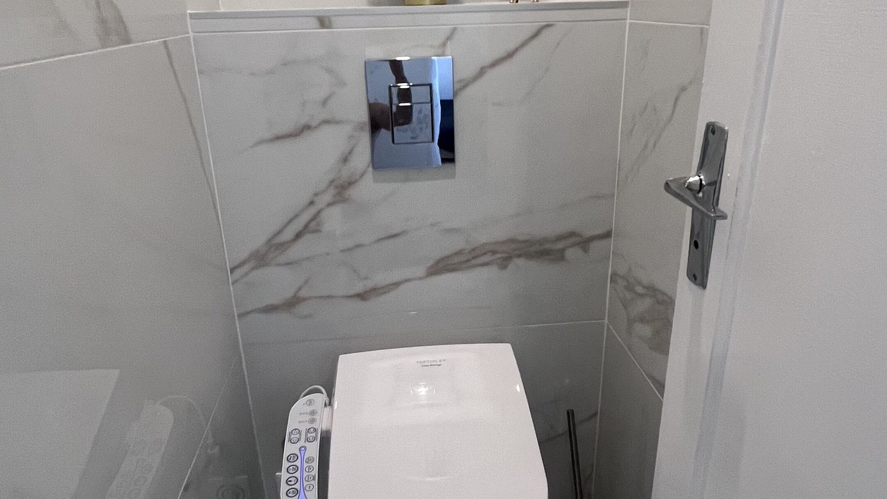 Photo of Bathroom in Gare