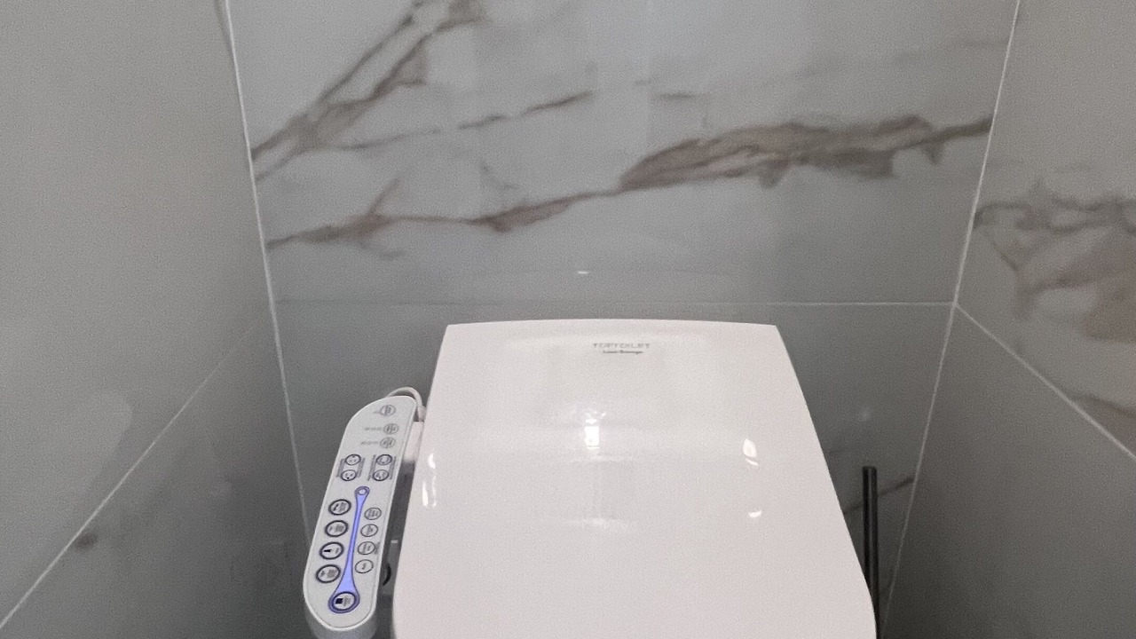 Photo of Bathroom in Gare