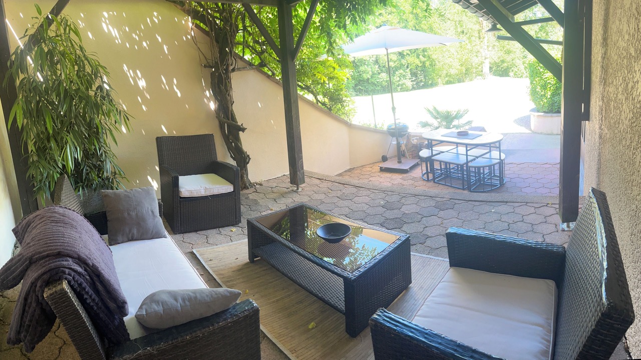 Photo of Patio Balcony in La Chapelle-du-Chatelard