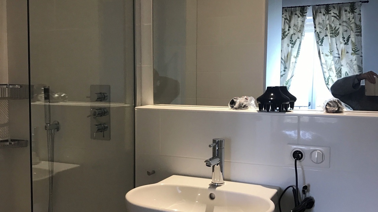 Photo of Bathroom in Meursault