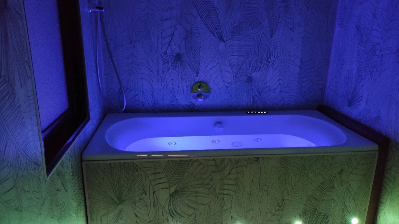 Photo of Bathroom in Peret