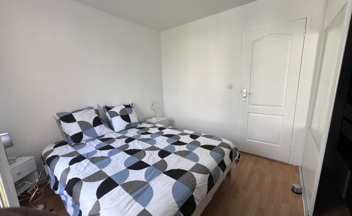Photo of Bedroom in Ballainvilliers