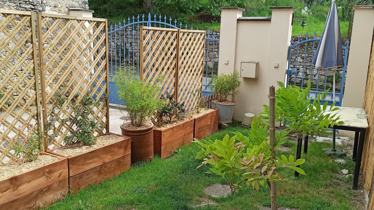 Photo of Outdoor in Montreuil-sur-Epte