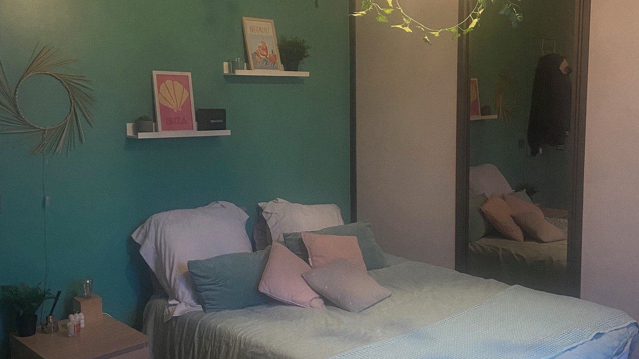 Photo of Bedroom in Colombes