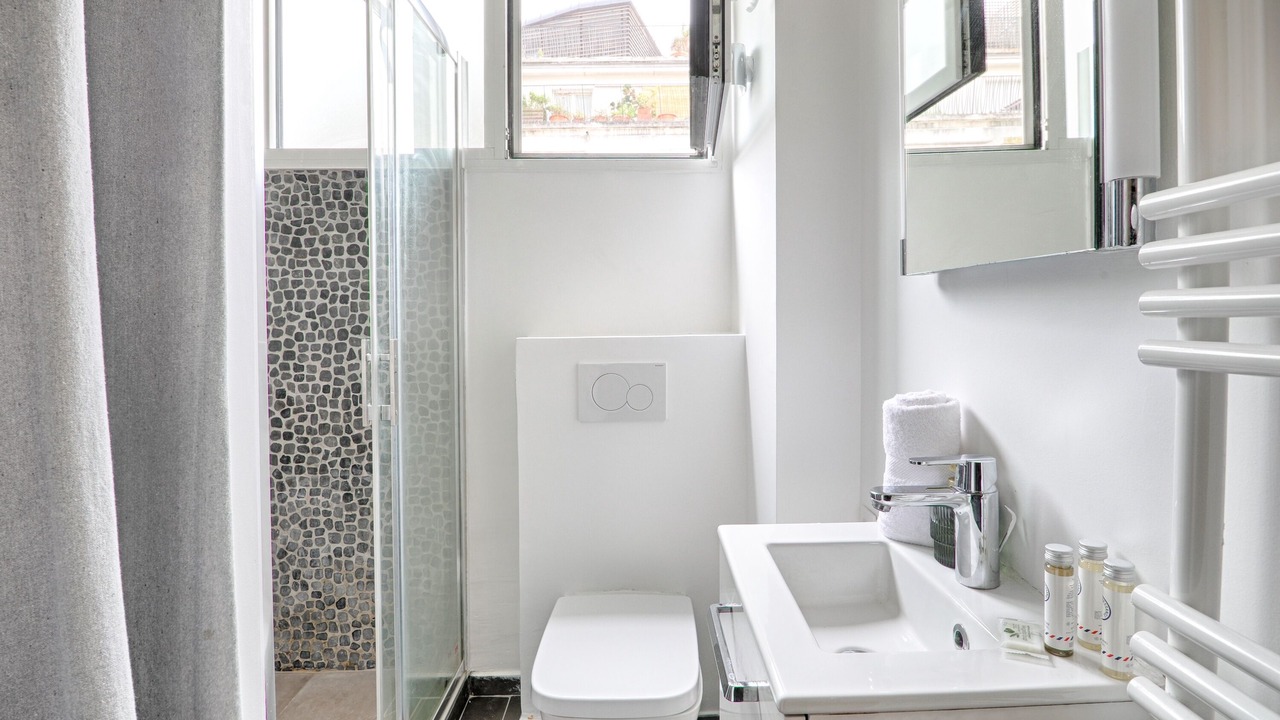 Photo of Bathroom in Quartier Sainte-Marguerite