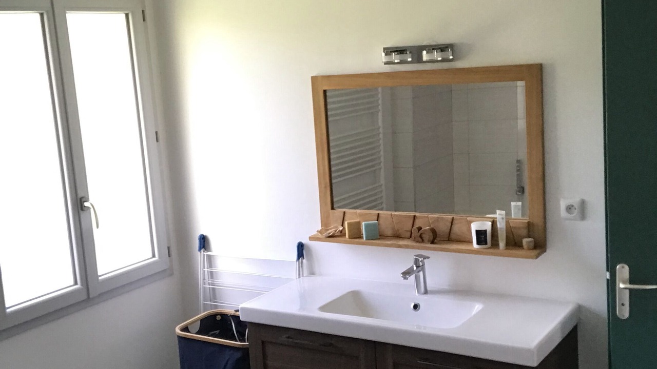 Photo of Bathroom in Gometz-le-Chatel