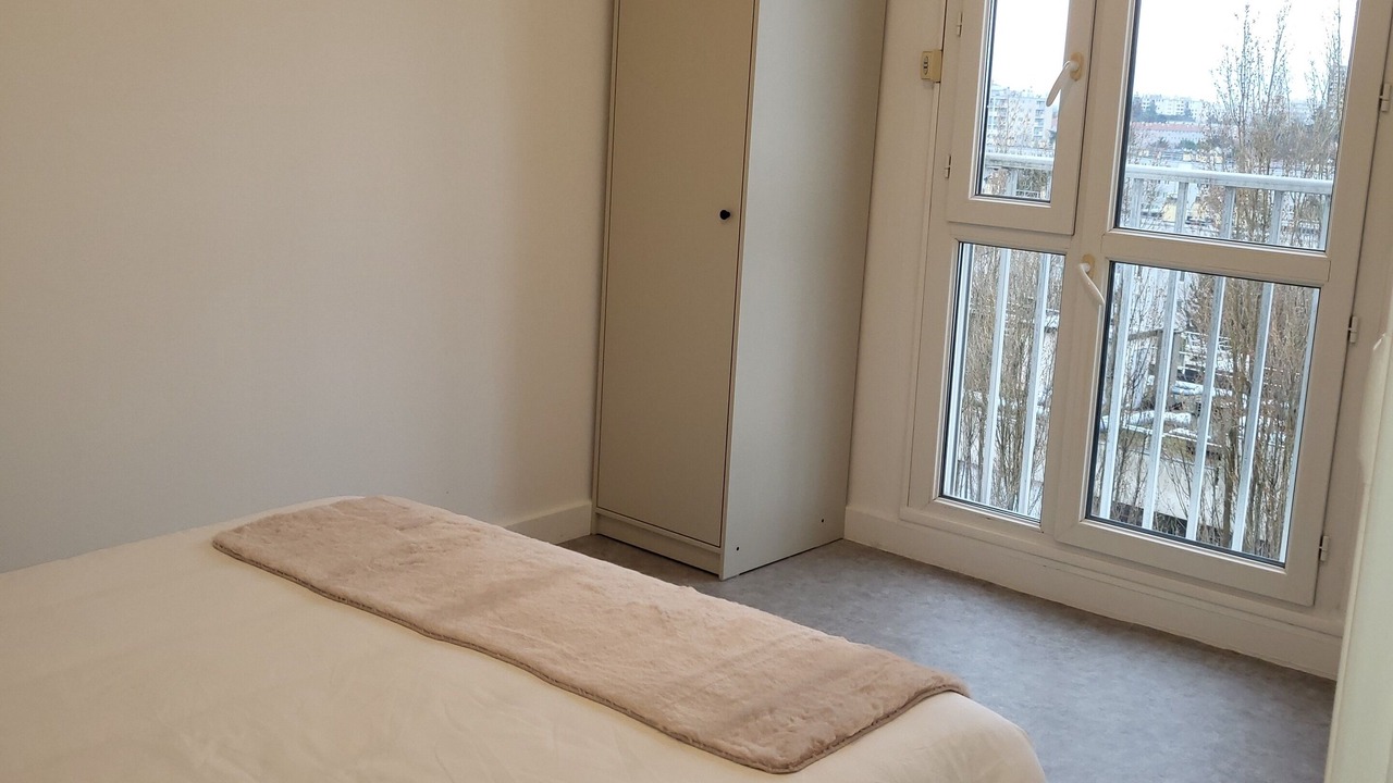 Photo of Bedroom in Villejuif
