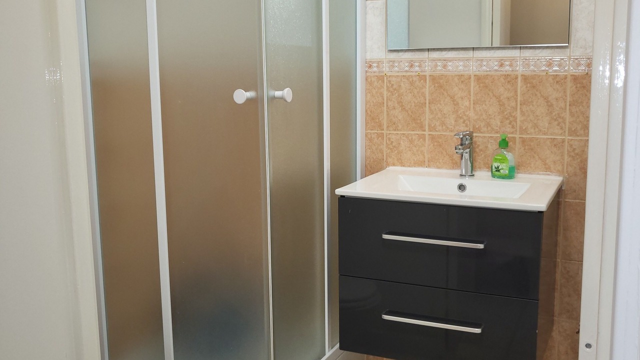 Photo of Bathroom in Villejuif