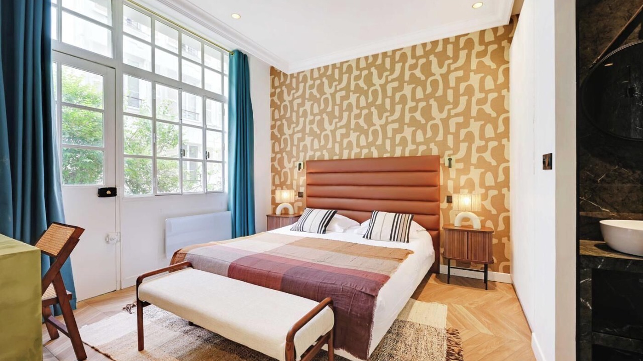 Photo of Bedroom in Notre-Dame-des-Champs