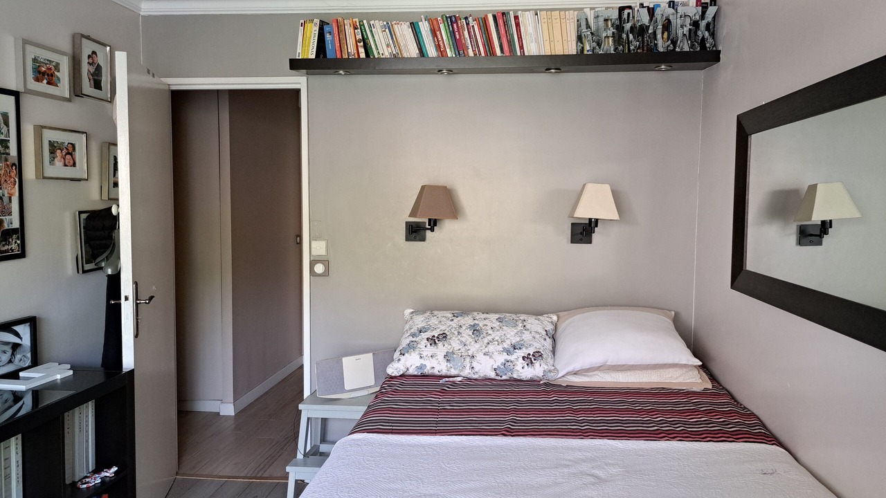 Photo of Bedroom in Bailly