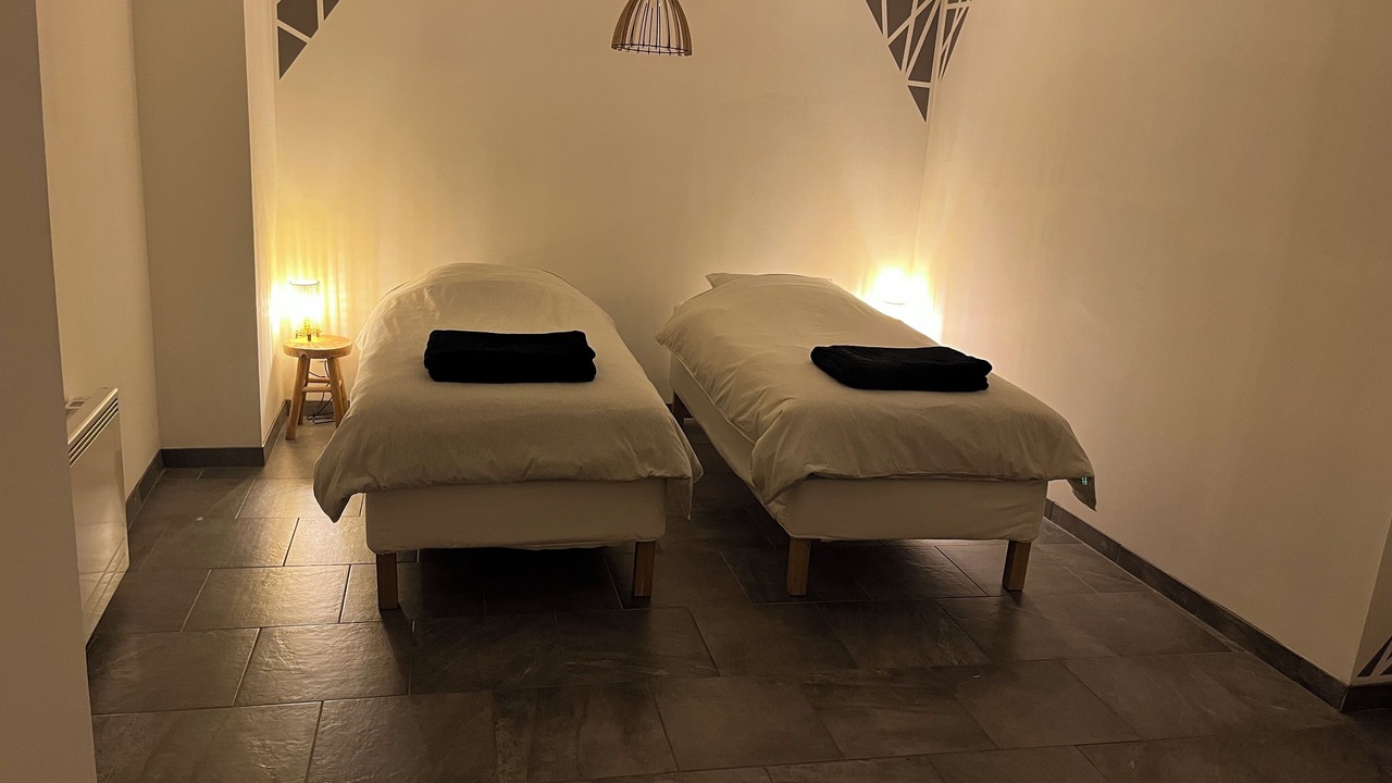 Photo of Bedroom in Henin-Beaumont