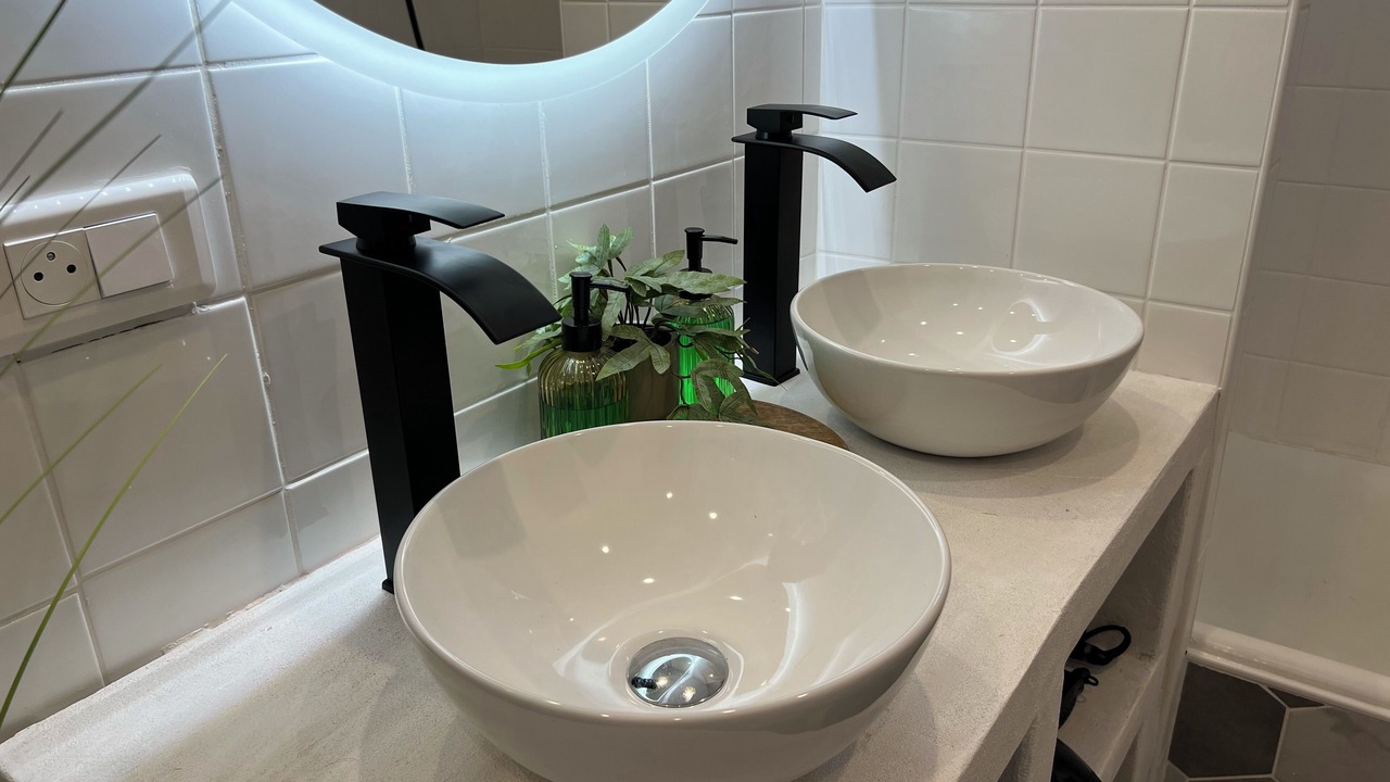 Photo of Bathroom in Saint-Honore - Jeanne d'Arc