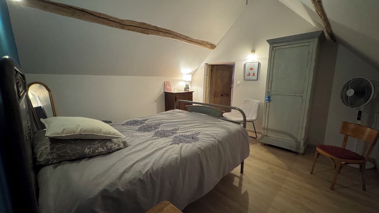 Photo of Bedroom in Saint-Parize-le-Chatel