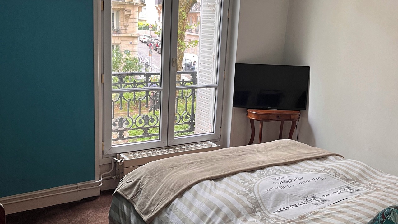 Photo of Bedroom in Parc-de-Montsouris