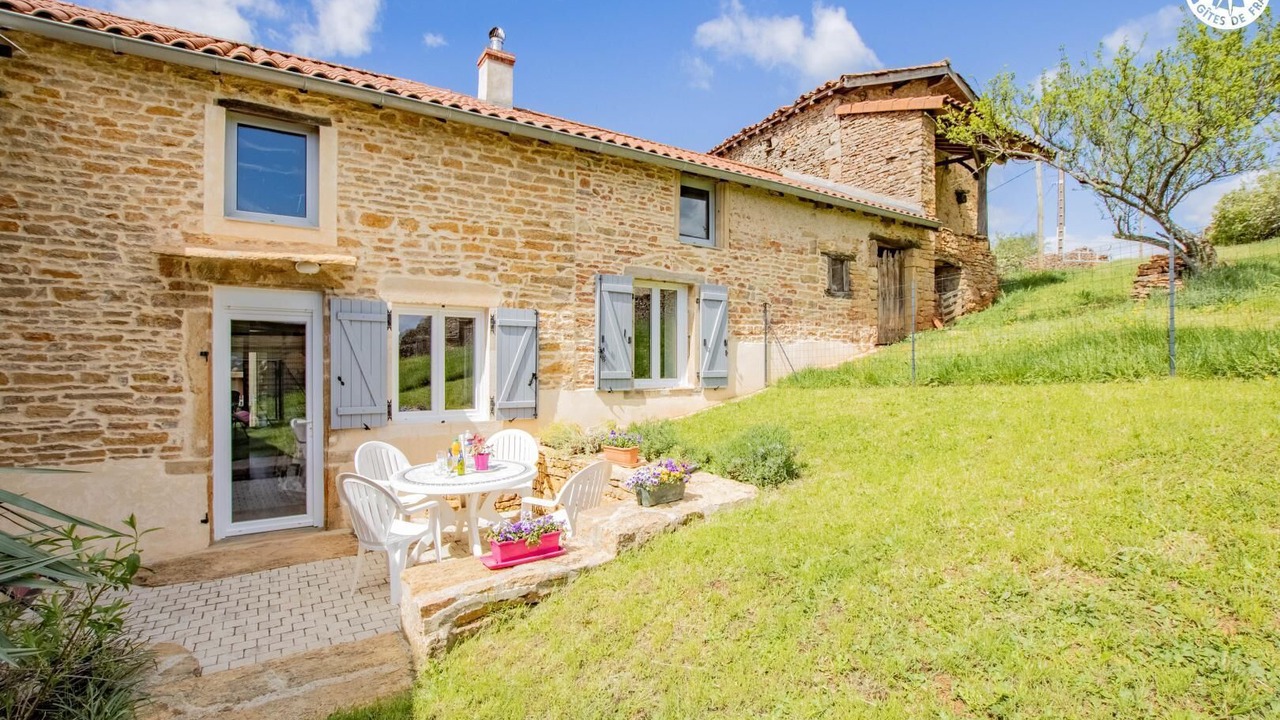 Photo of Outdoor in Jalogny