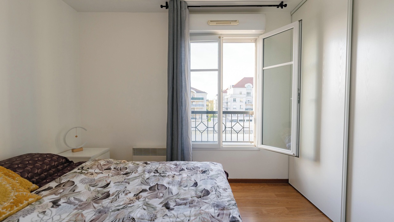 Photo of Bedroom in Bussy-Saint-Georges