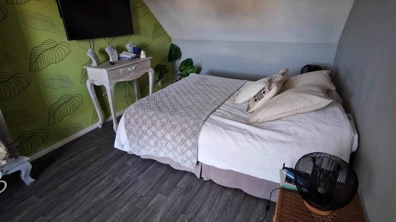 Photo of Bedroom in Benouville