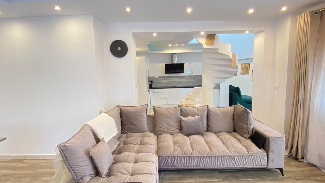 Photo of Livingroom in Beauvais
