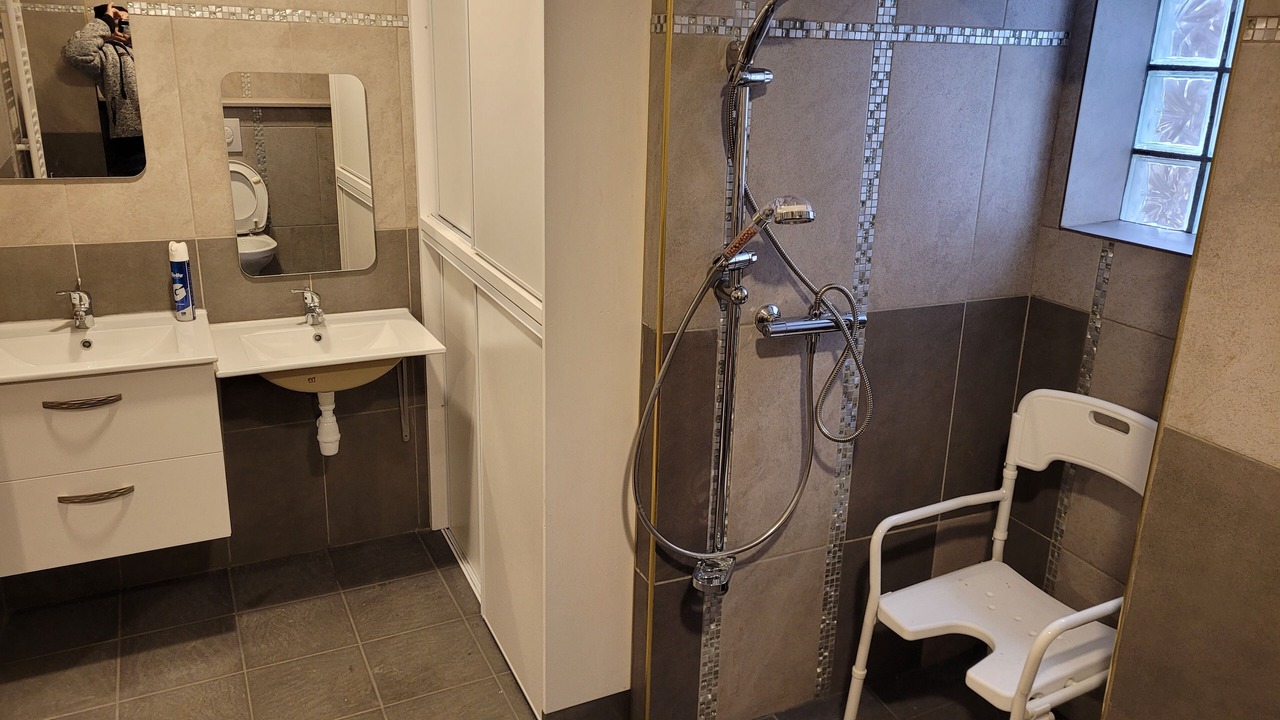 Photo of Bathroom in Charency-Vezin