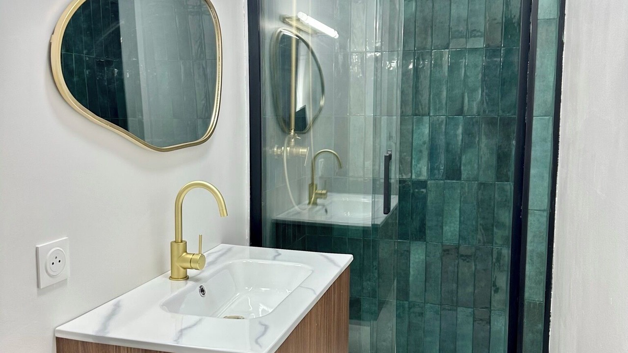 Photo of Bathroom in Houilles