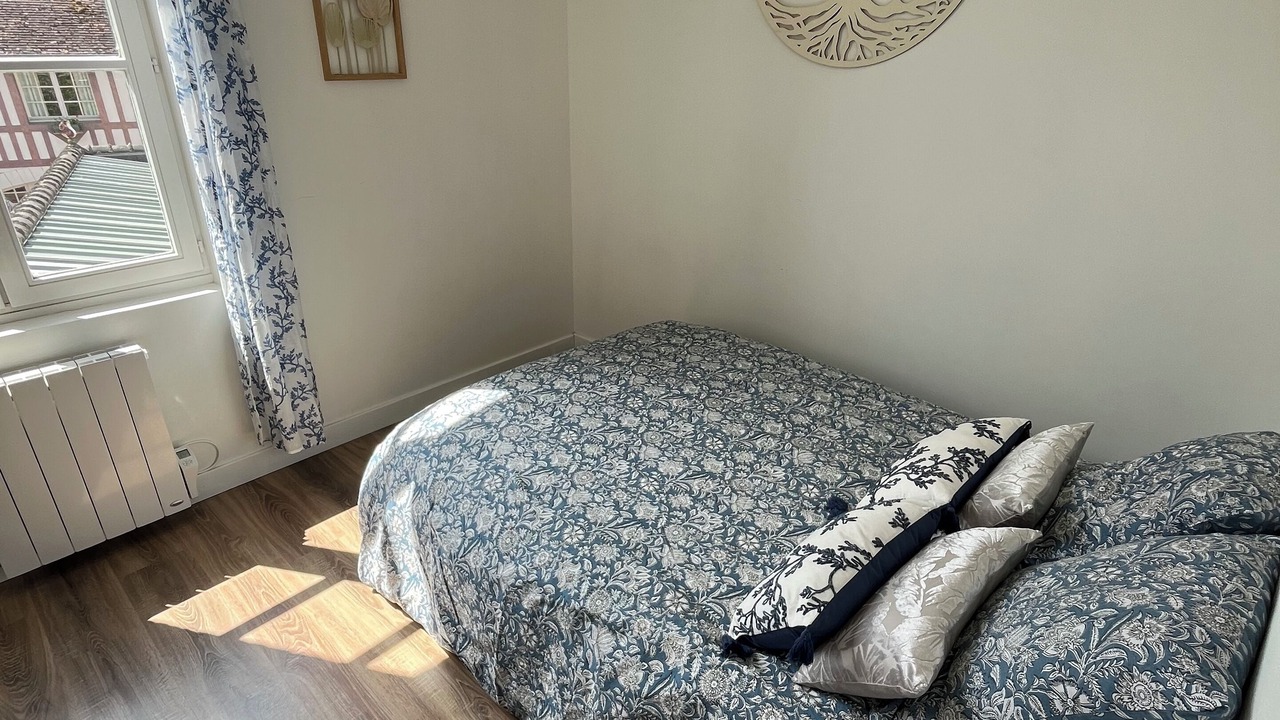 Photo of Bedroom in Brionne