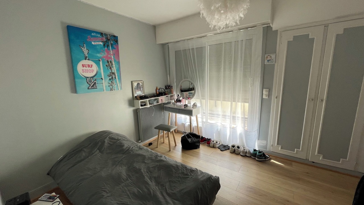 Photo of Bedroom in Louveciennes