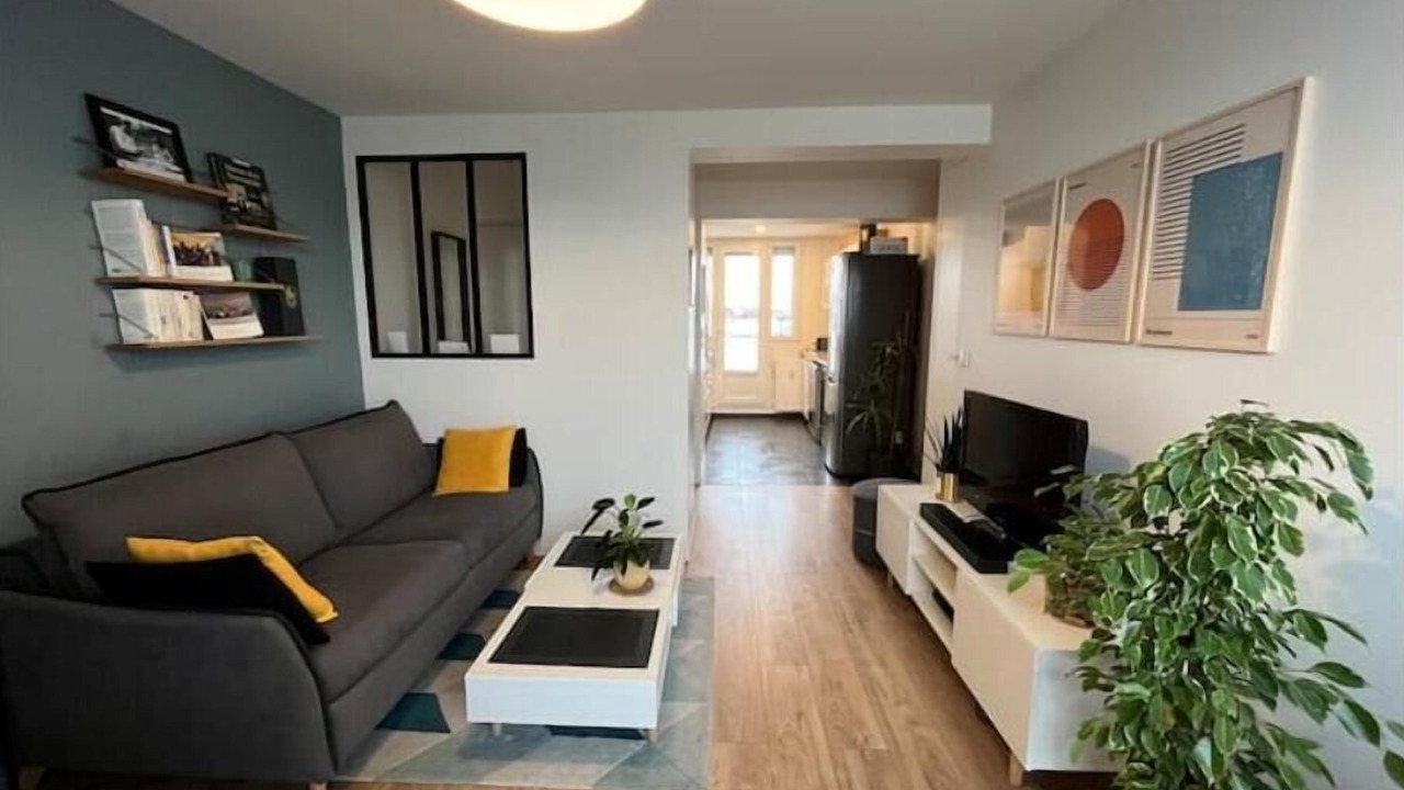 Photo of Livingroom in Clichy