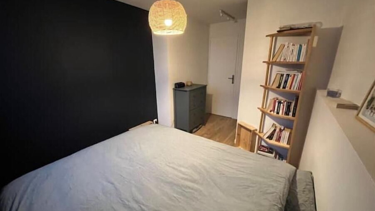 Photo of Bedroom in Clichy