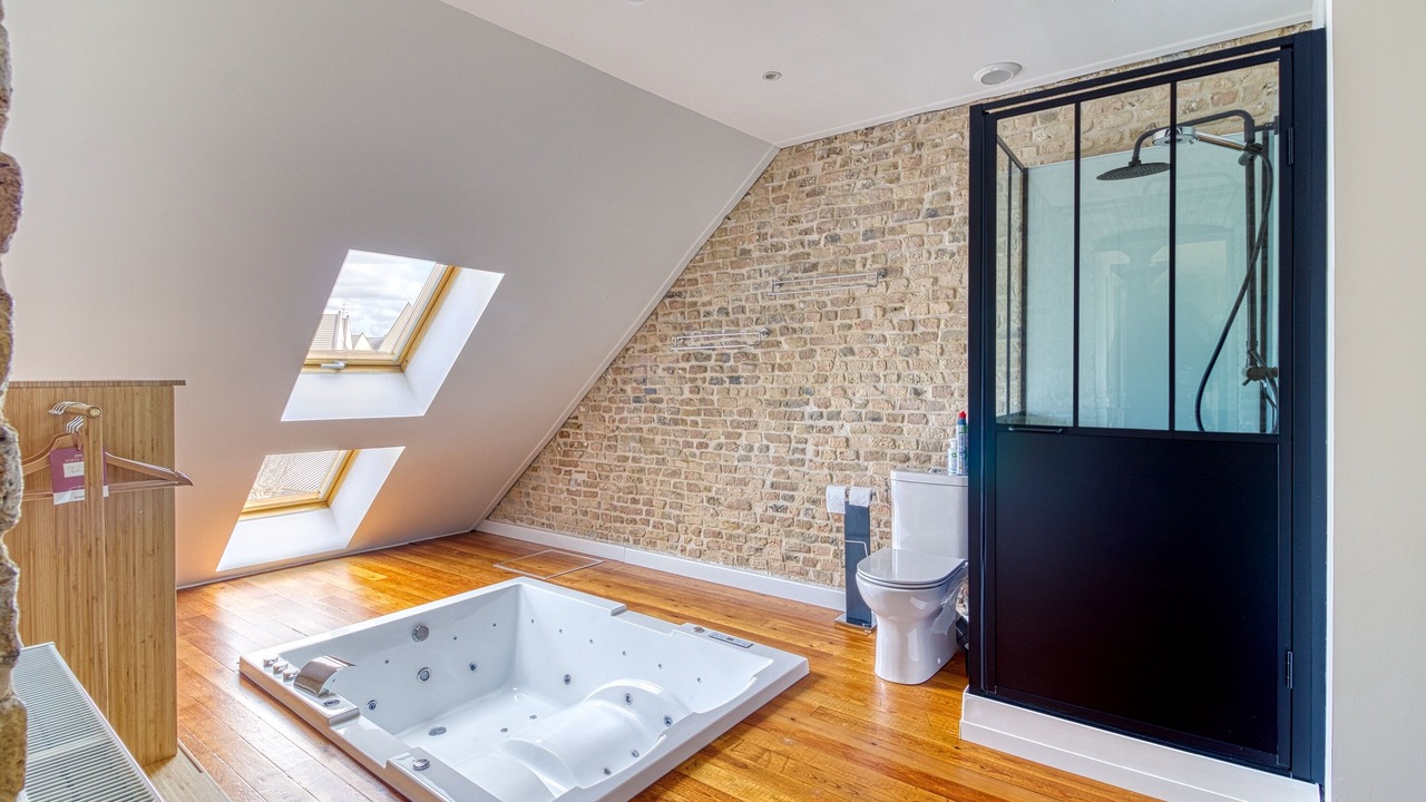 Photo of Bathroom in Bourbourg