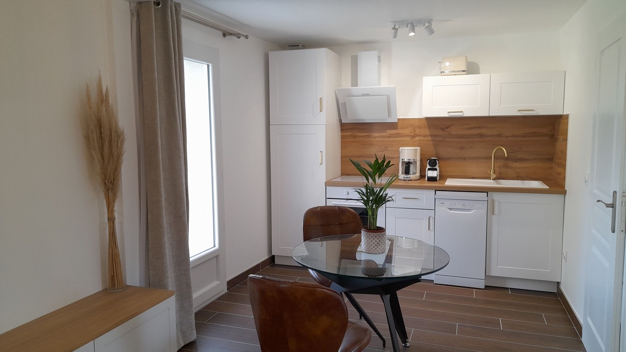 Photo of Kitchen in Rue