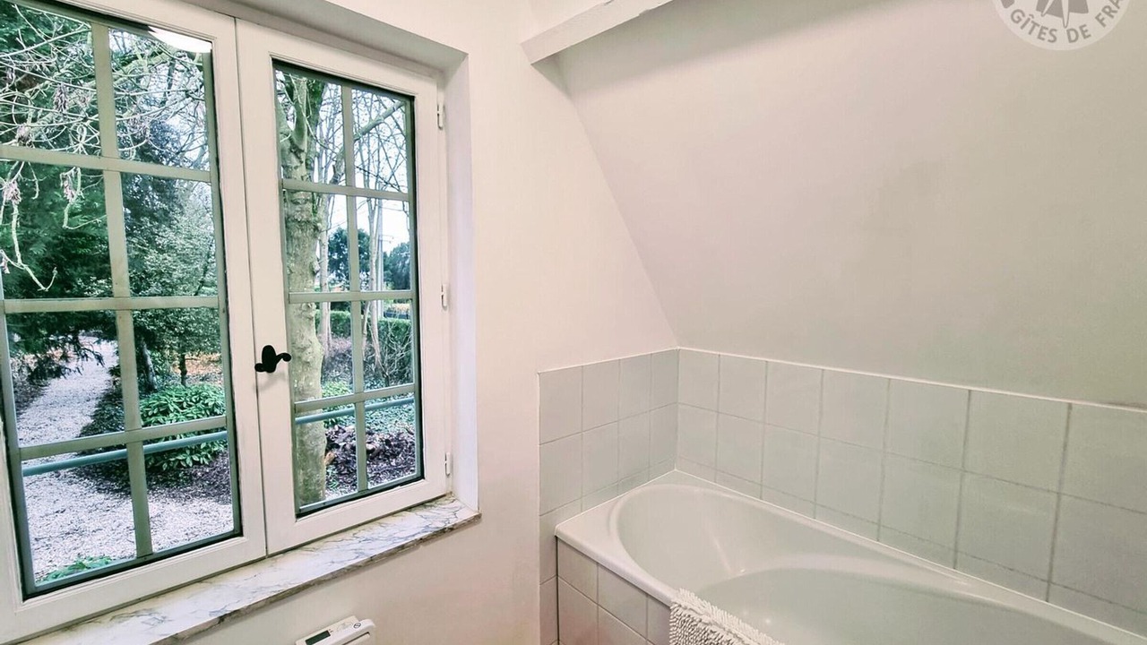 Photo of Bathroom in Linselles