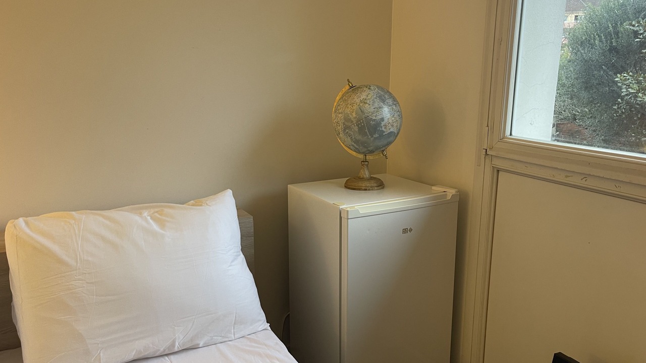 Photo of Bedroom in Longjumeau