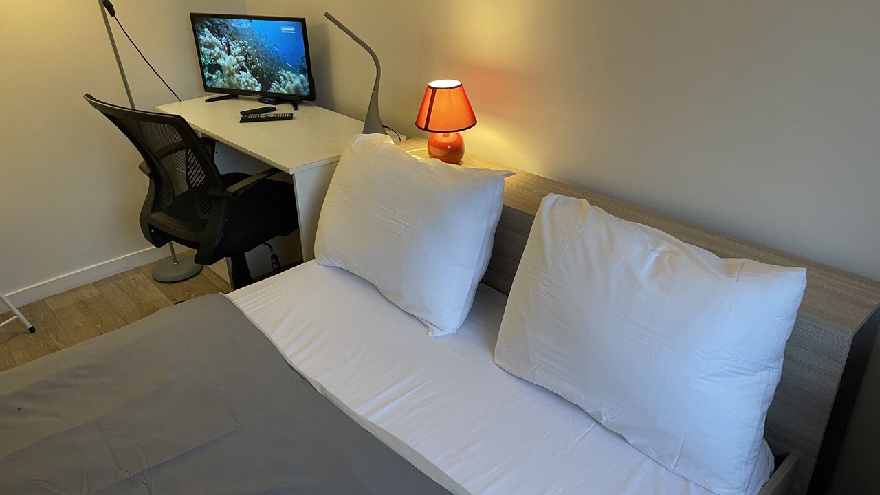 Photo of Bedroom in Longjumeau
